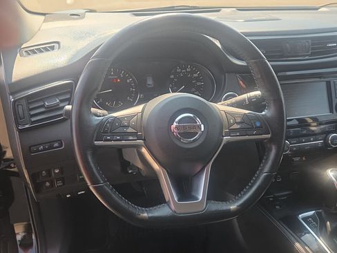 Used 2019 Nissan Rogue Sport SL w/ Premium Package AWD/4WD image 25