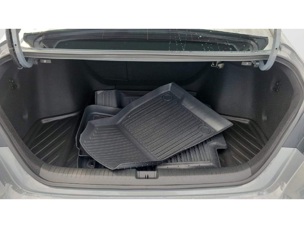 Used 2025 Honda Accord EX-L image 12