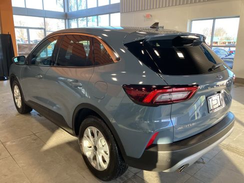 Used 2024 Ford Escape Active image 7