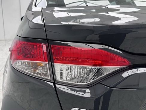 Used 2024 Toyota Corolla LE image 14