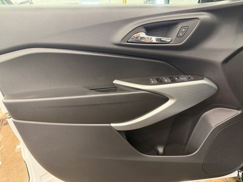 New 2026 Chevrolet Trax LS image 20