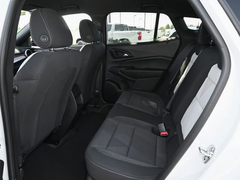 New 2026 Chevrolet Trax RS FWD image 28