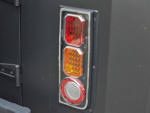 Used 2016 Ford F450 XLT w/ XLT Interior Package image 15