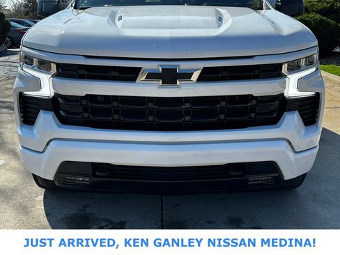 Used 2023 Chevrolet Silverado 1500 RST w/ Protection Package image 8