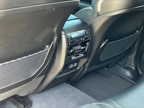 New 2023 Jeep Grand Cherokee Overland w/ Advanced Protech Group III image 18