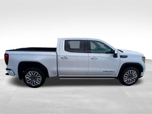 New 2026 GMC Sierra 1500 Denali Ultimate w/ LPO, Black Badging Package image 6