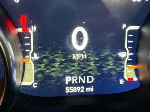 Used 2020 Jeep Wrangler Unlimited Sahara AWD/4WD image 13
