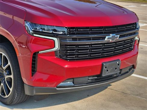 Used 2023 Chevrolet Tahoe RST image 8