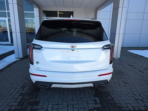 Used 2020 Cadillac XT6 Sport image 3
