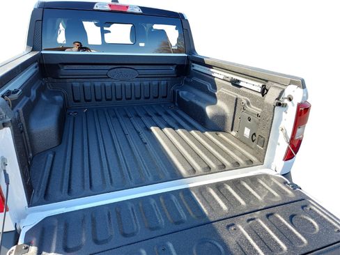 New 2025 Ford Maverick Lariat w/ Black Appearance Package image 28