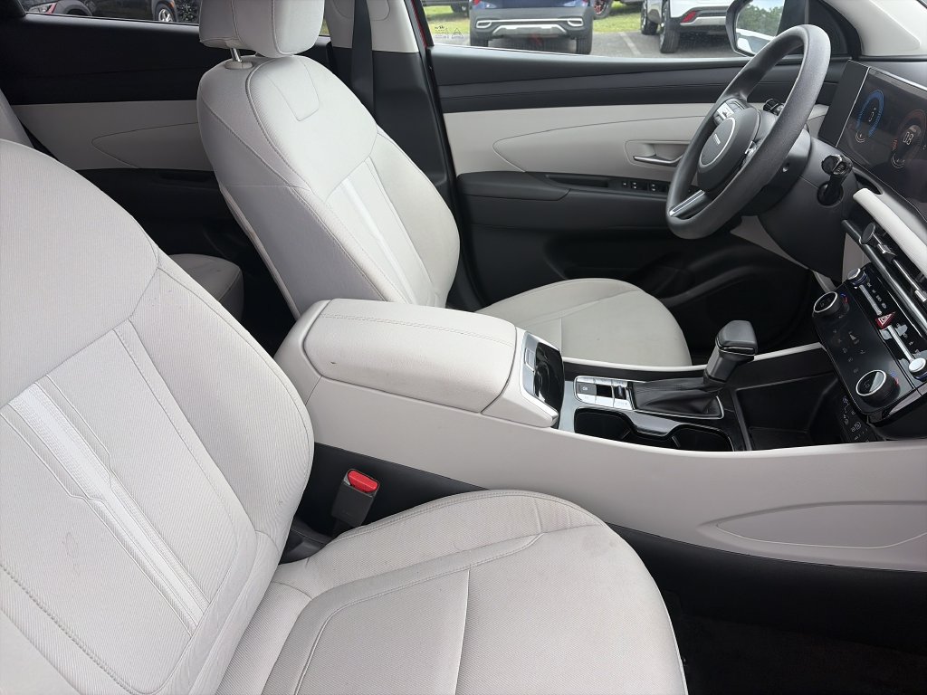 Used 2025 Hyundai Tucson SEL AWD/4WD image 33