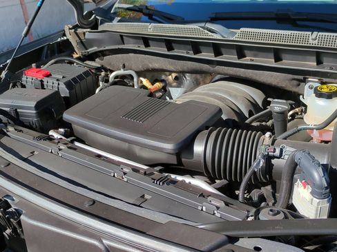 Used 2021 Chevrolet Tahoe High Country w/ Premium Package image 31