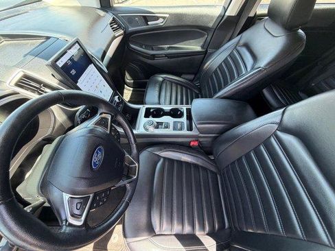 Used 2024 Ford Edge SEL AWD/4WD image 16