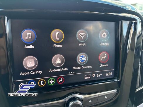 Used 2023 Chevrolet Traverse LS image 24