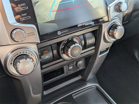 Used 2020 Toyota 4Runner SR5 Premium image 21