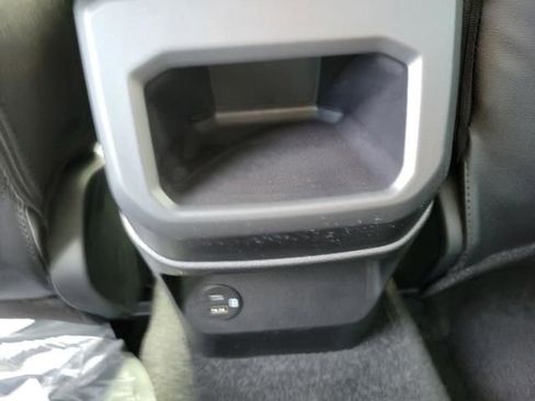 New 2025 Ford Ranger Lariat w/ Trailer Tow Package image 17