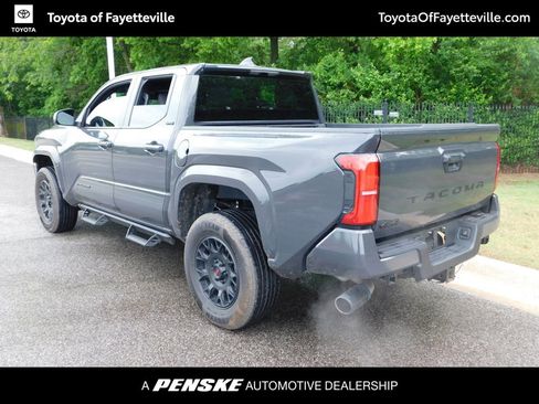 Used 2025 Toyota Tacoma SR5 AWD/4WD image 3
