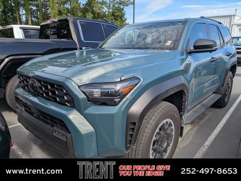 Used 2025 Toyota 4Runner TRD Off-Road Premium AWD/4WD image 1