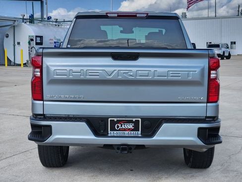 Certified 2025 Chevrolet Silverado 1500 Custom RWD image 6