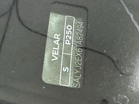 Used 2026 Land Rover Range Rover Velar S image 34