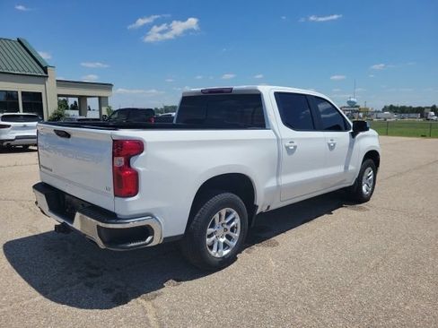 Used 2025 Chevrolet Silverado 1500 LT AWD/4WD image 22