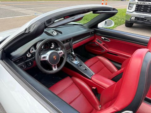 Used 2015 Porsche 911 Turbo S AWD/4WD image 13