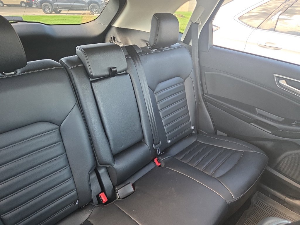 Certified 2024 Ford Edge SEL w/ Convenience Package AWD/4WD image 9