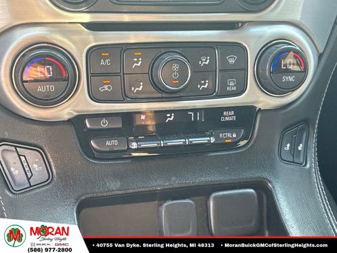 Used 2019 GMC Yukon SLT AWD/4WD image 18