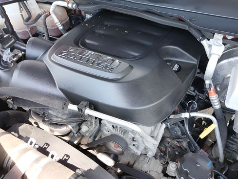 Used 2020 RAM 2500 Tradesman AWD/4WD image 14