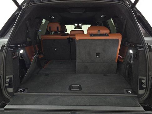 Used 2023 BMW X7 xDrive40i w/ M Sport Package image 5