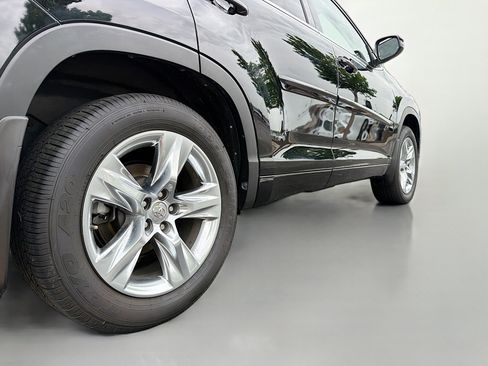 Used 2015 Toyota Highlander Limited AWD/4WD image 15
