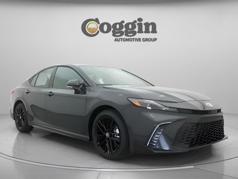 New 2026 Toyota Camry SE FWD image 26