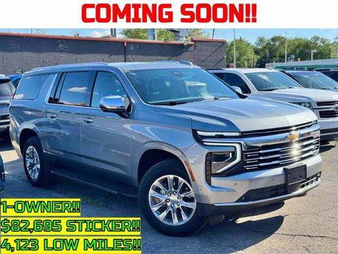 Used 2025 Chevrolet Suburban Premier AWD/4WD image 1