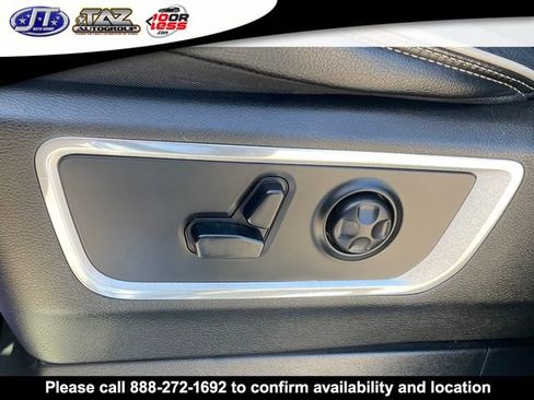 Used 2021 RAM 1500 Laramie AWD/4WD image 11