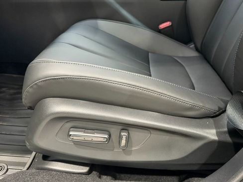 Certified 2025 Acura ADX AWD image 16