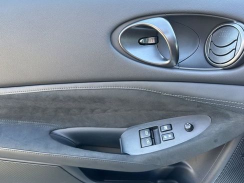Used 2024 Nissan Z Performance w/ Floor Mat Package image 10