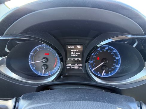 Used 2014 Toyota Corolla S FWD image 11