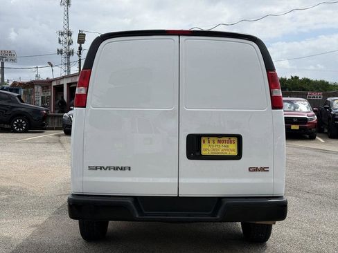 Used 2023 GMC Savana 2500 w/ Driver Convenience Package RWD image 2