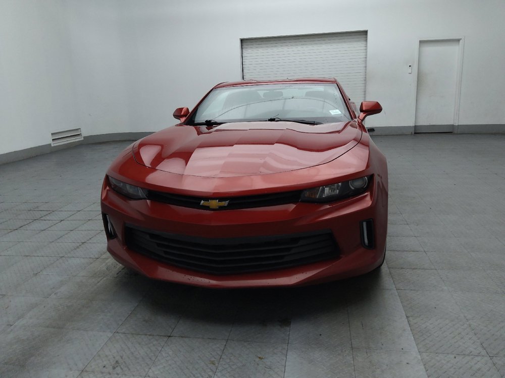 Used 2018 Chevrolet Camaro LT RWD image 15