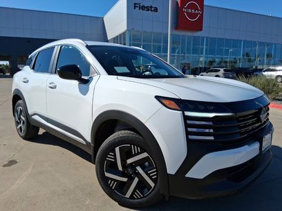 New 2026 Nissan Kicks SV