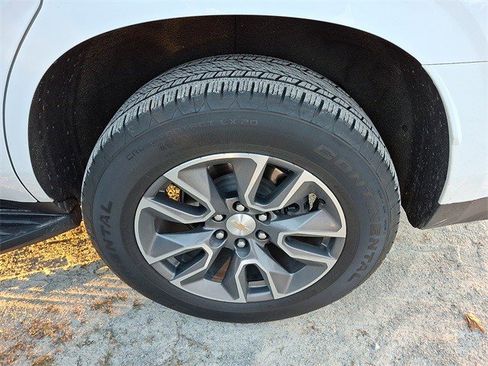 Certified 2024 Chevrolet Tahoe LS w/ Driver Alert Package image 7