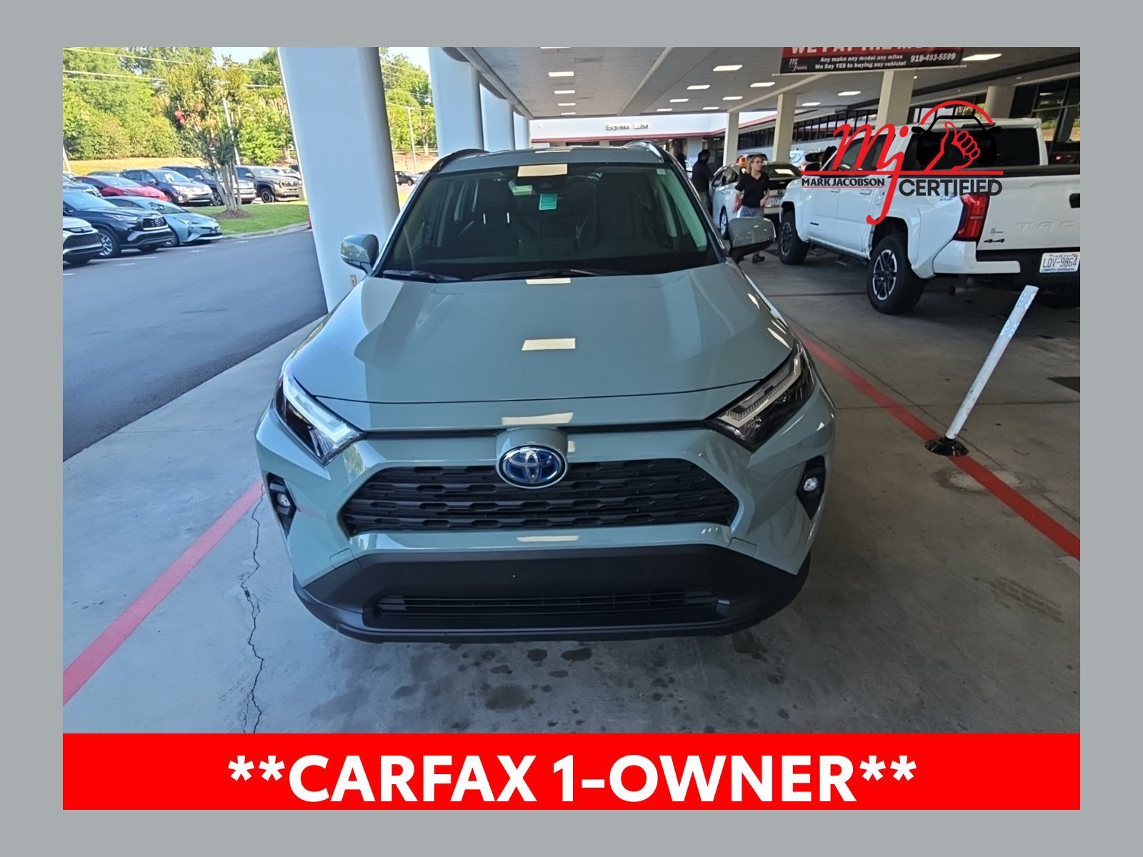 Used 2023 Toyota RAV4 XLE Premium AWD/4WD image 1