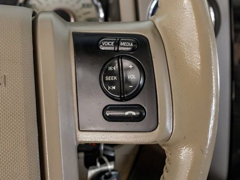 Used 2014 Ford Expedition EL Limited w/ Equipment Group 301A AWD/4WD image 17