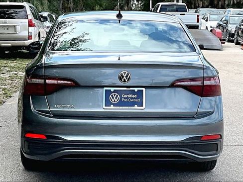 Certified 2024 Volkswagen Jetta Sport FWD image 6
