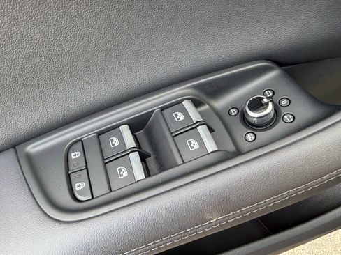 Used 2024 Audi Q7 2.0T Premium Plus w/ Premium Plus Package image 44