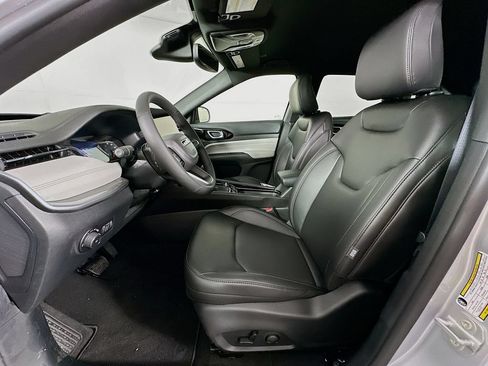 New 2026 Jeep Compass Limited AWD/4WD image 27