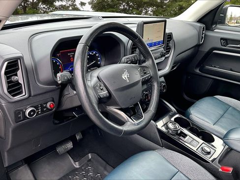 Certified 2023 Ford Bronco Sport Outer Banks w/ Tech Package image 17