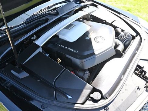 Used 2014 Cadillac CTS V image 14