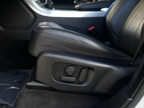 Used 2020 Land Rover Range Rover Sport HSE Dynamic image 29