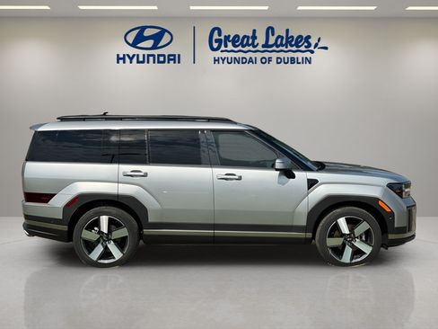 Used 2026 Hyundai Santa Fe Limited AWD/4WD image 6